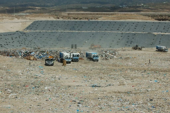 El Parlamento de Canarias aprueba una Proposición No de Ley para impulsar un sistema de retorno de envases en las islas