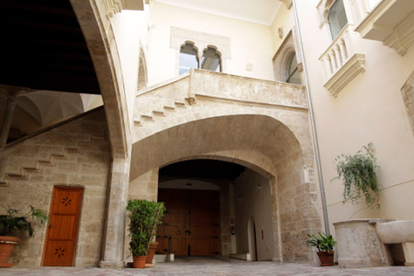 La Generalitat abre a la ciudadanía el Palau dels Català de Valeriola