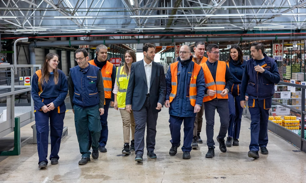 Trabajadores del bloque logístico de Ribarroja