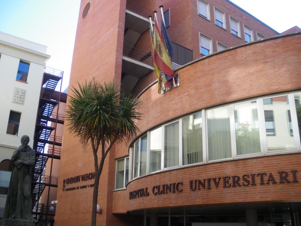 Sanidad crea 19 plazas estructurales en el Hospital Clínico durante 2026 para mejorar la asistencia y dotar de mayor estabilidad a la plantilla